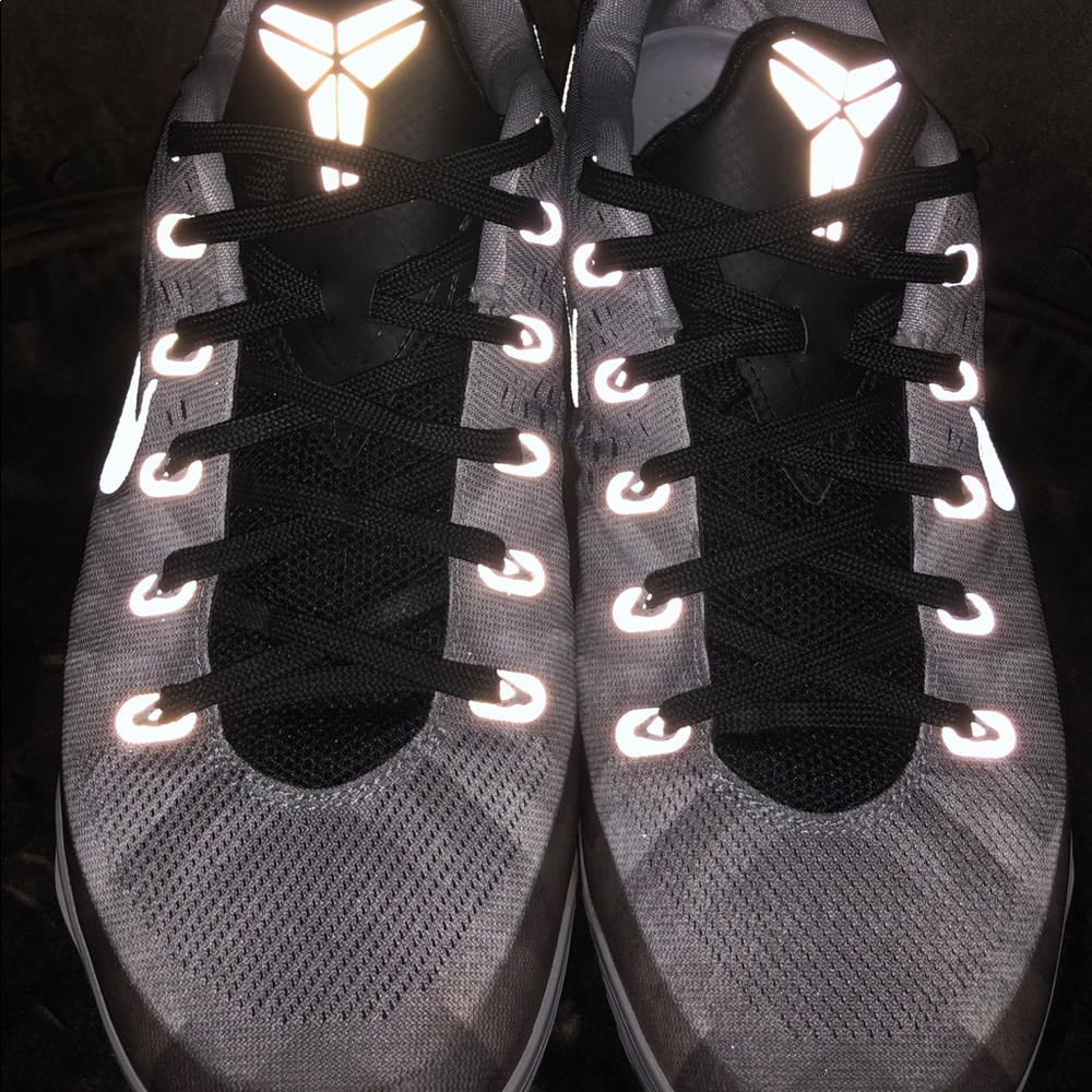 Kobe 9 metallic silver - Picture 3 of 8